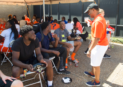 thumbnail view of BlackAlumni7