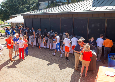 thumbnail view of BlackAlumni1